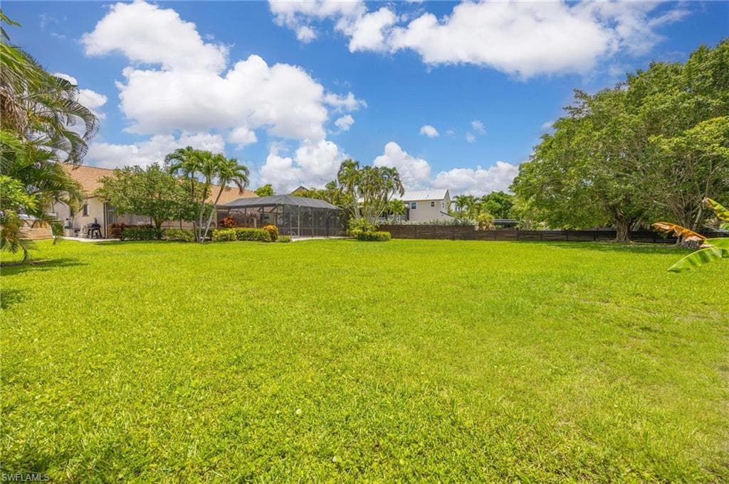 116 Sharwood DR, NAPLES FL 34110-38