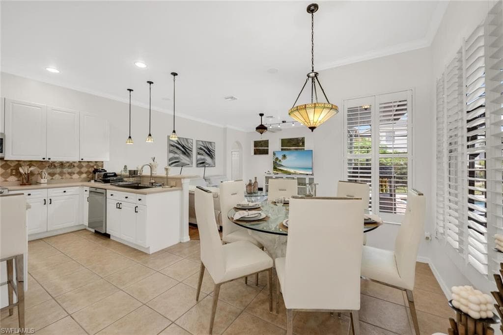 23428 Slash Pine CT, ESTERO FL 34134-8