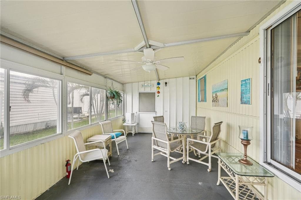 104 Willow LN # 30, NAPLES FL 34114-26