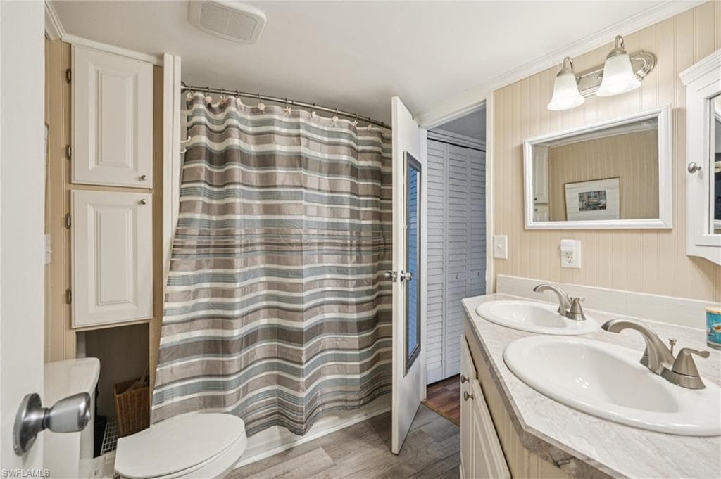 104 Willow LN # 30, NAPLES FL 34114-3