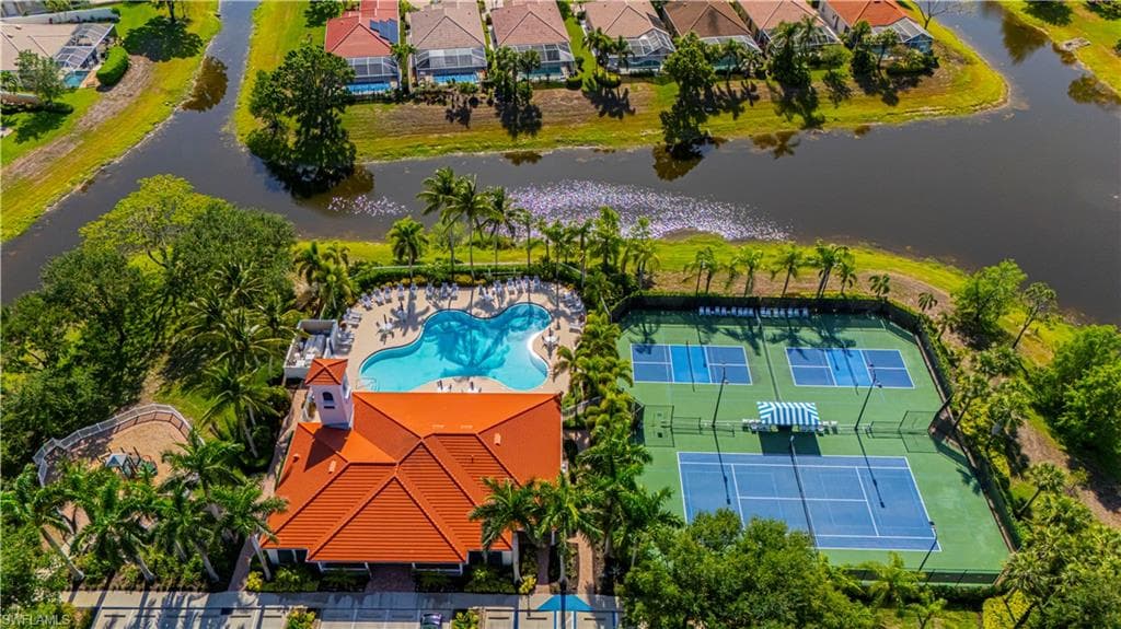 28572 Alessandria CIR SW, BONITA SPRINGS FL 34135-29