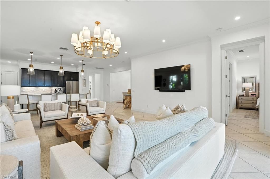 4649 Abaca CIR, NAPLES FL 34119-6