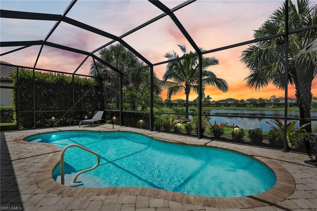 4649 Abaca CIR, NAPLES FL 34119-4