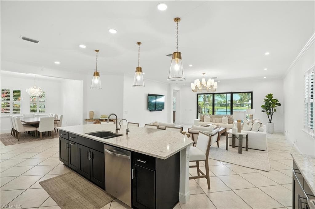 4649 Abaca CIR, NAPLES FL 34119-9
