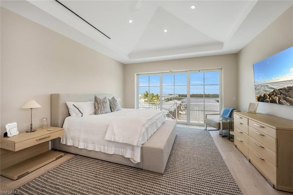 237 13th ST S, NAPLES FL 34102-11