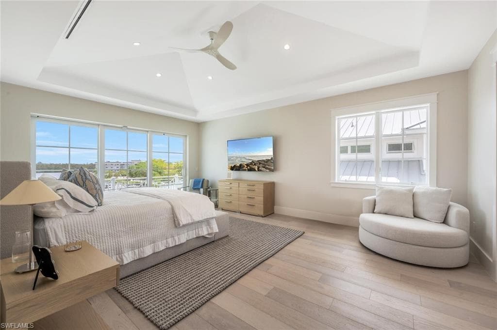 237 13th ST S, NAPLES FL 34102-10