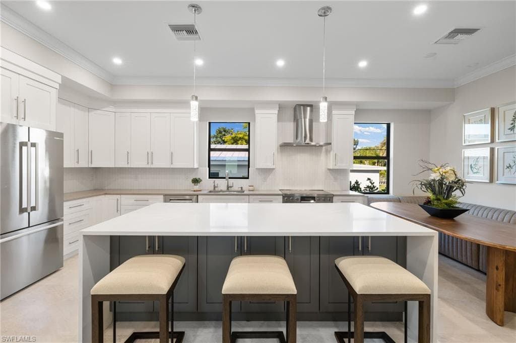 2721 Van Buren AVE, NAPLES FL 34112-10