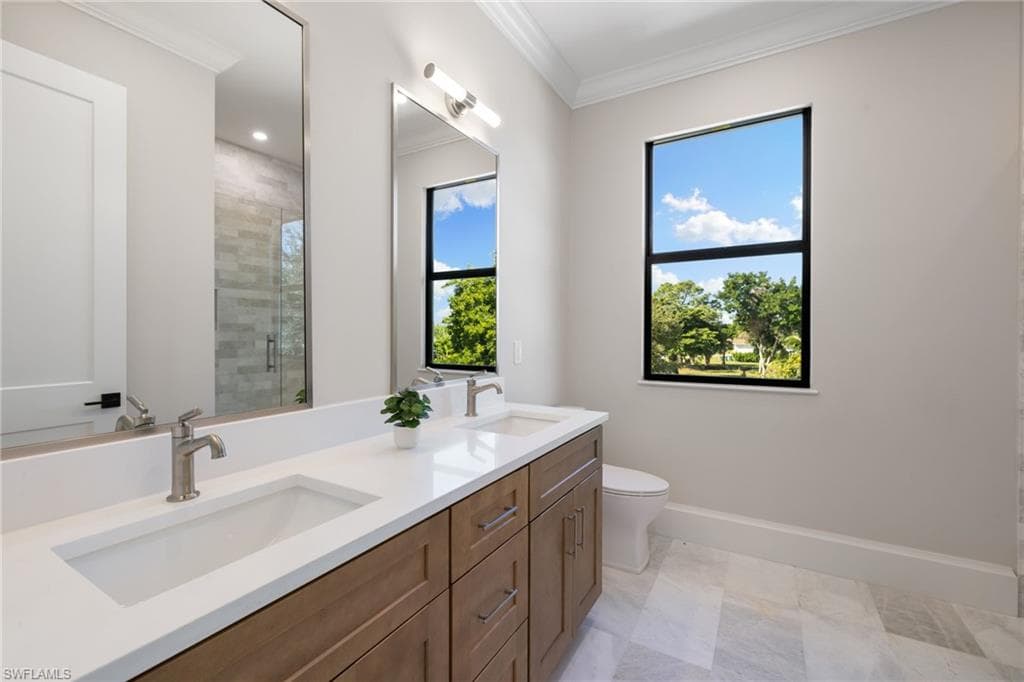 2721 Van Buren AVE, NAPLES FL 34112-24