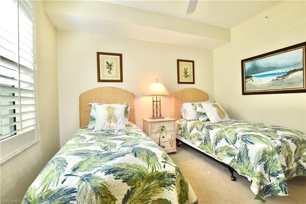 430 Cove Tower DR # 302, NAPLES FL 34110-21