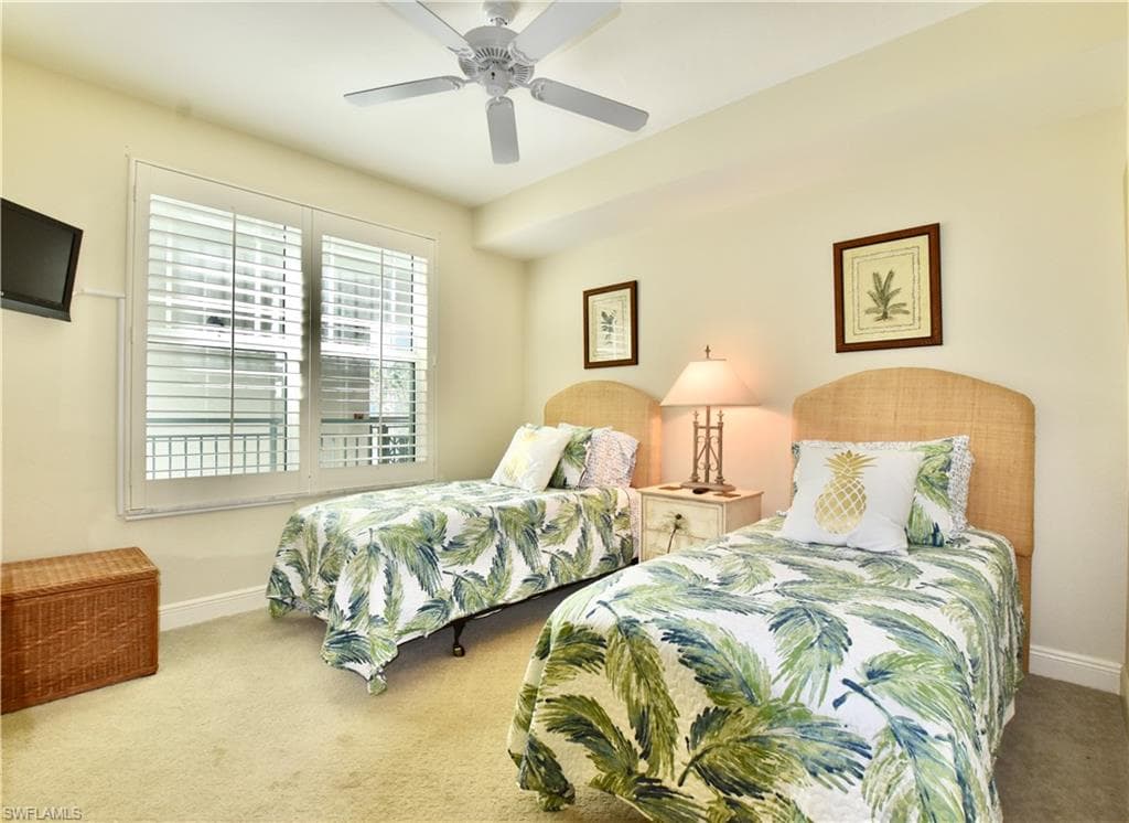 430 Cove Tower DR # 302, NAPLES FL 34110-23