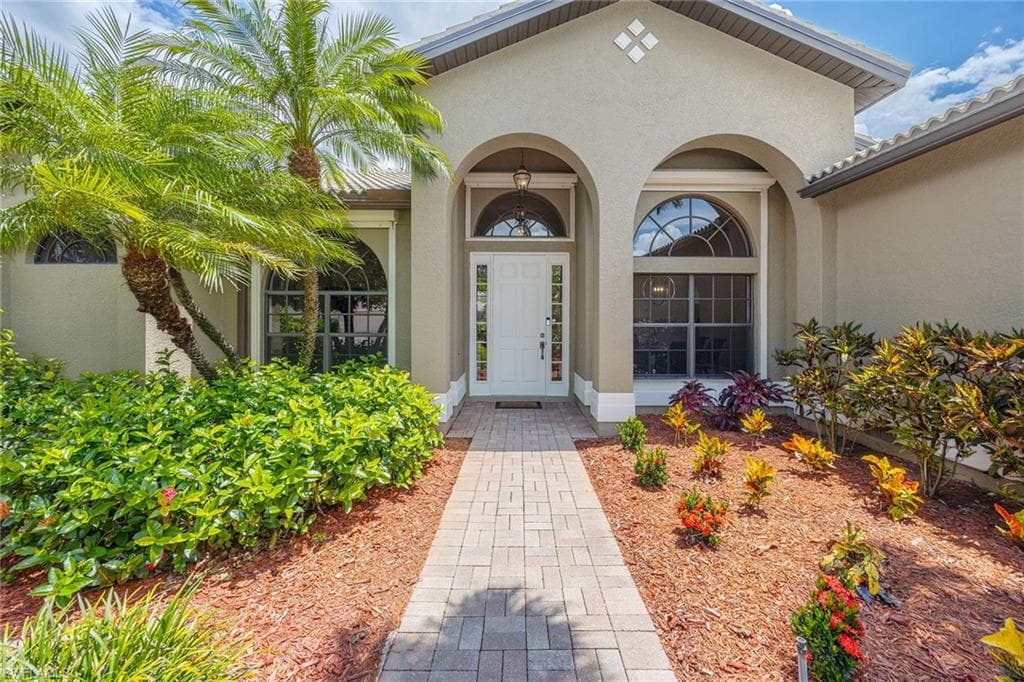 3820 Ruby WAY-5