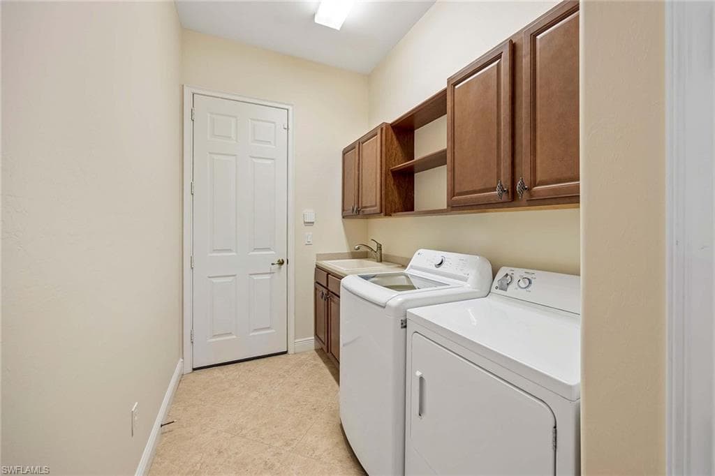 3820 Ruby WAY-27