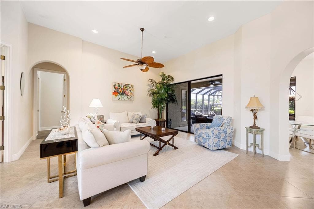 3820 Ruby WAY-7