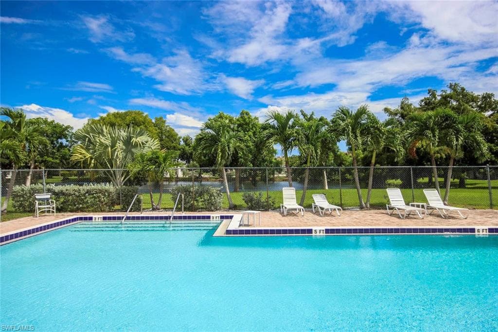 8849 Somerset BLVD, FORT MYERS FL 33919-36