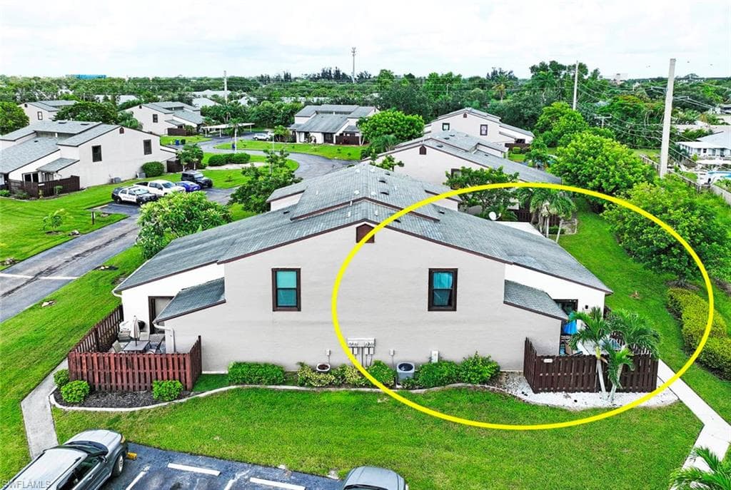 8849 Somerset BLVD, FORT MYERS FL 33919-28