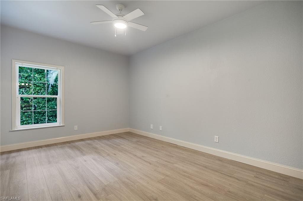 18210 Chesapeake CT, FORT MYERS FL 33908-10