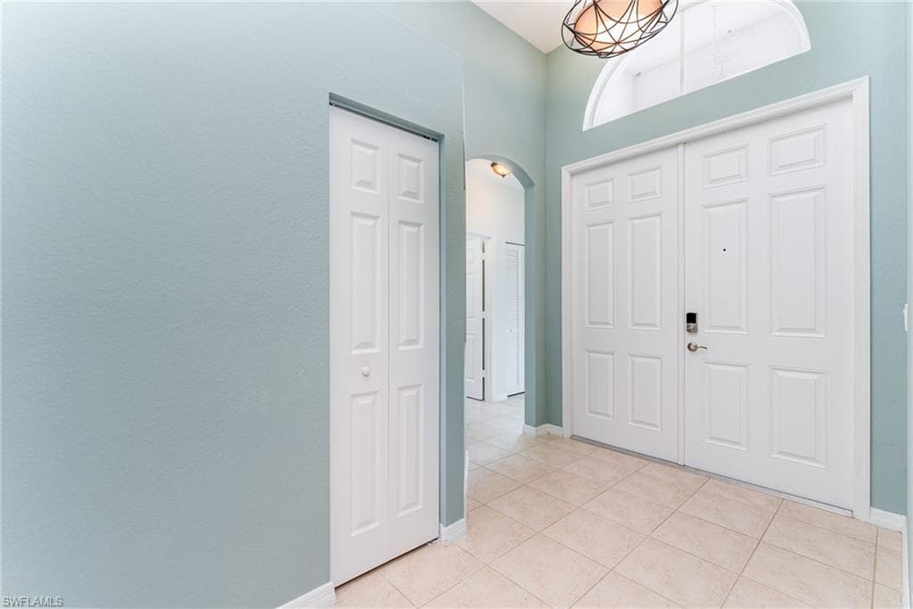 3421 Dandolo CIR, CAPE CORAL FL 33909-2