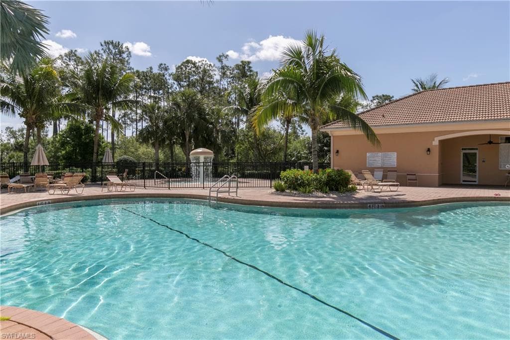 3421 Dandolo CIR, CAPE CORAL FL 33909-29