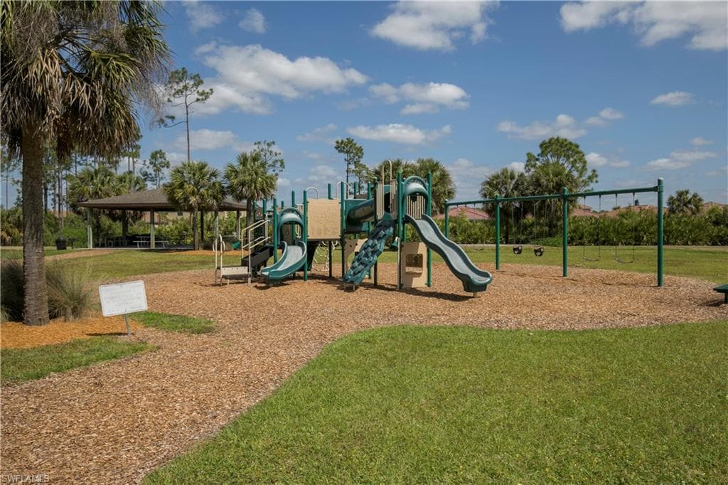 3421 Dandolo CIR, CAPE CORAL FL 33909-38