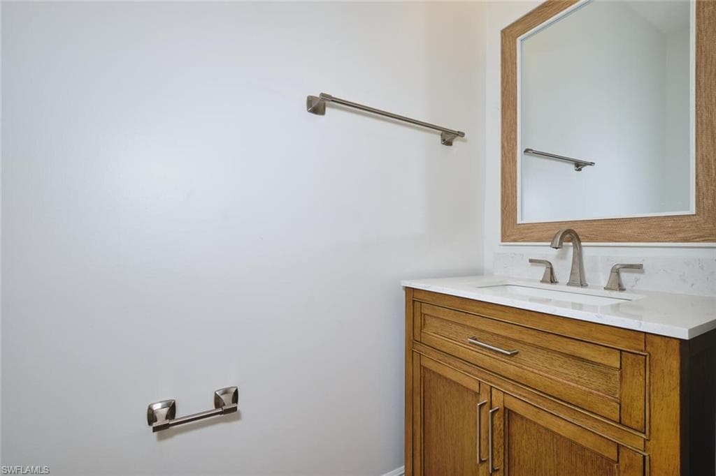 3346 Dandolo CIR, CAPE CORAL FL 33909-5