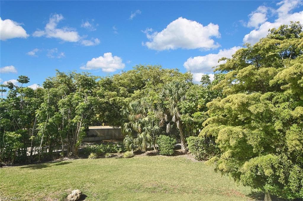 4295 Island CIR # 2, FORT MYERS FL 33919-31