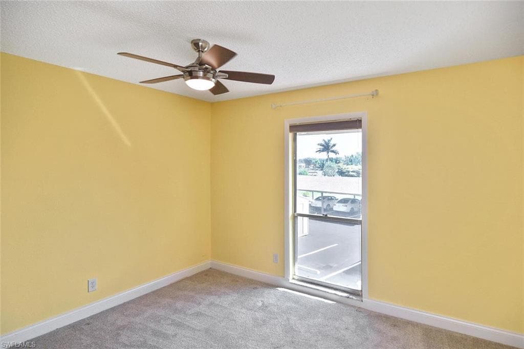 4295 Island CIR # 2, FORT MYERS FL 33919-8