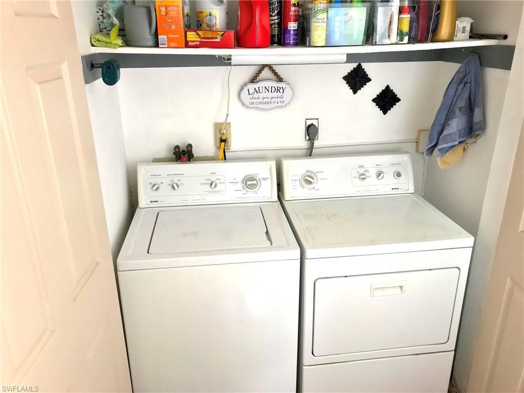 4295 Island CIR # 2, FORT MYERS FL 33919-32