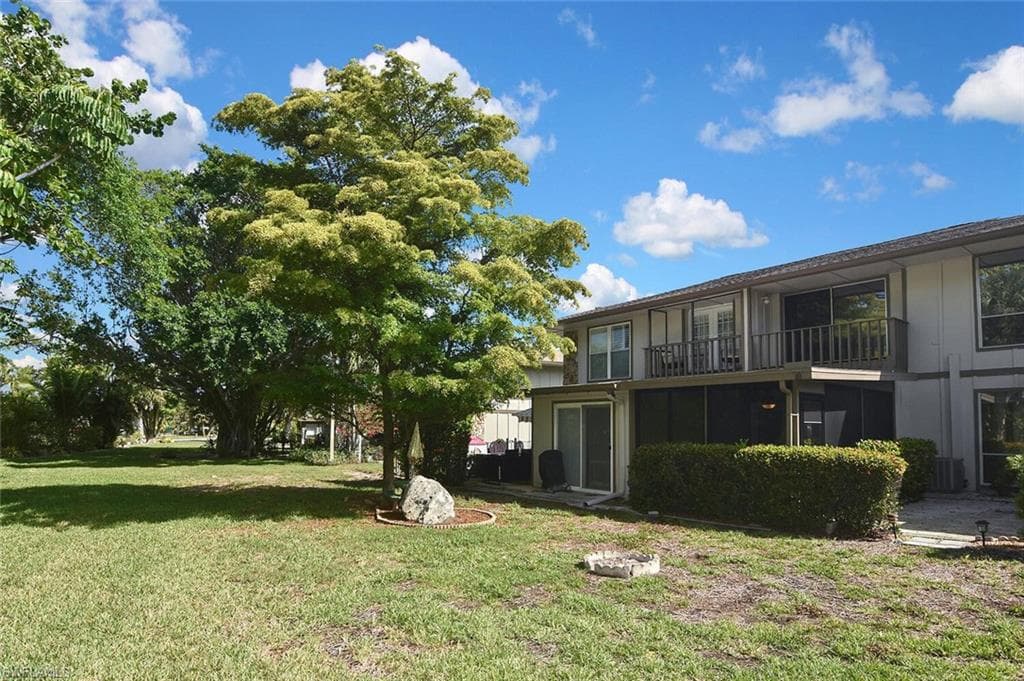 4295 Island CIR # 2, FORT MYERS FL 33919-34