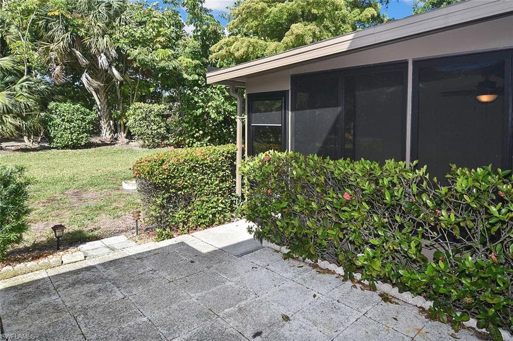 4295 Island CIR # 2, FORT MYERS FL 33919-28