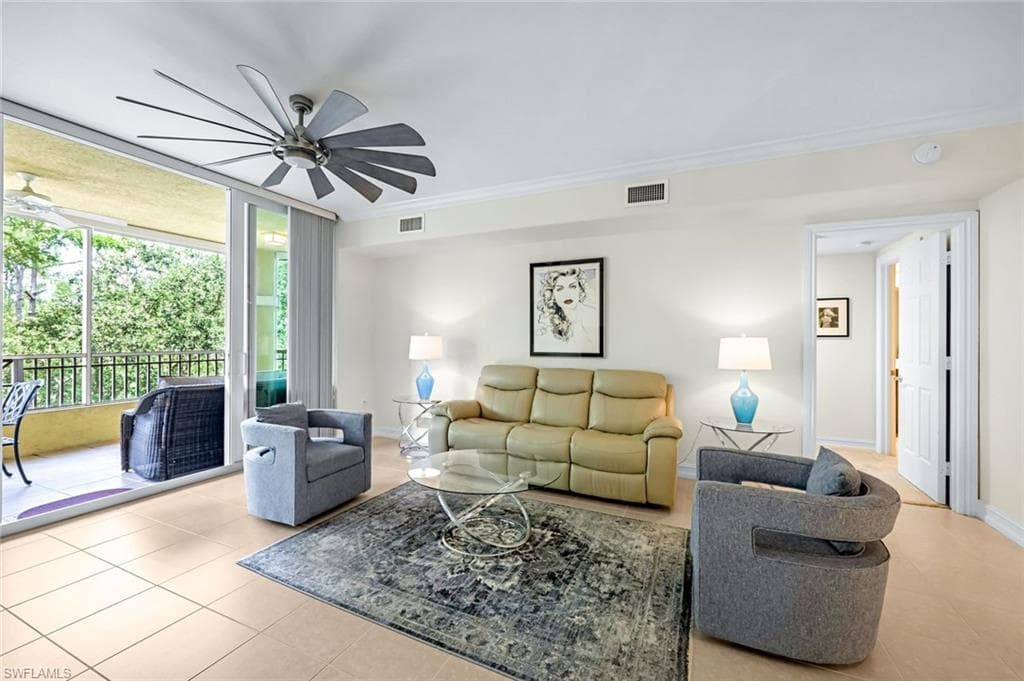 2728 Tiburon BLVD E A204-1