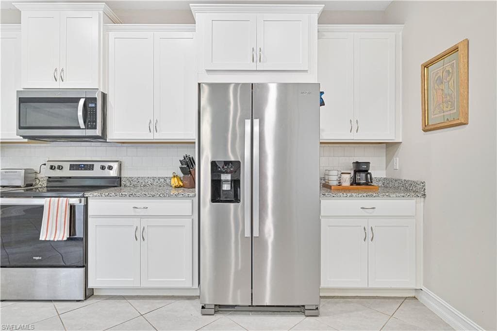 18228 Everson Miles CIR, NORTH FORT MYERS FL 33917-21