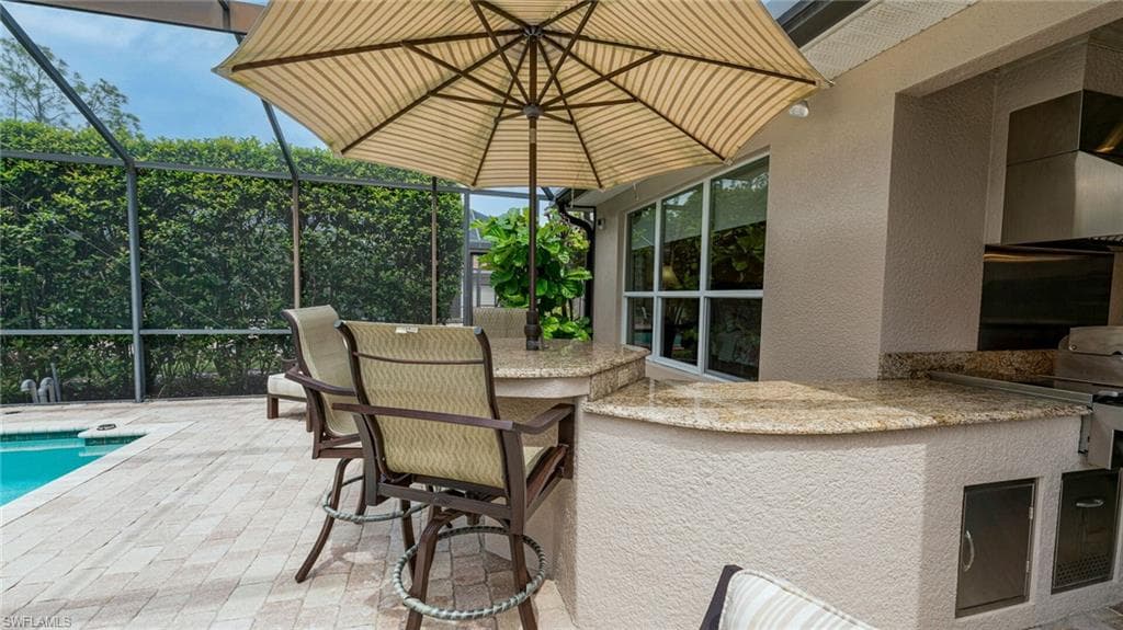7667 Martino CIR, NAPLES FL 34112-32