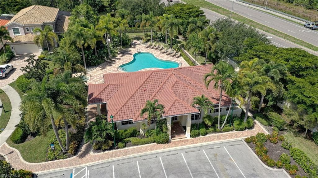 7667 Martino CIR, NAPLES FL 34112-36