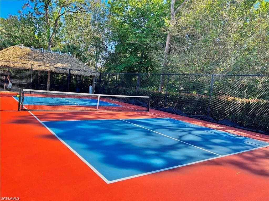 15191 Cedarwood LN # 2206, NAPLES FL 34110-32