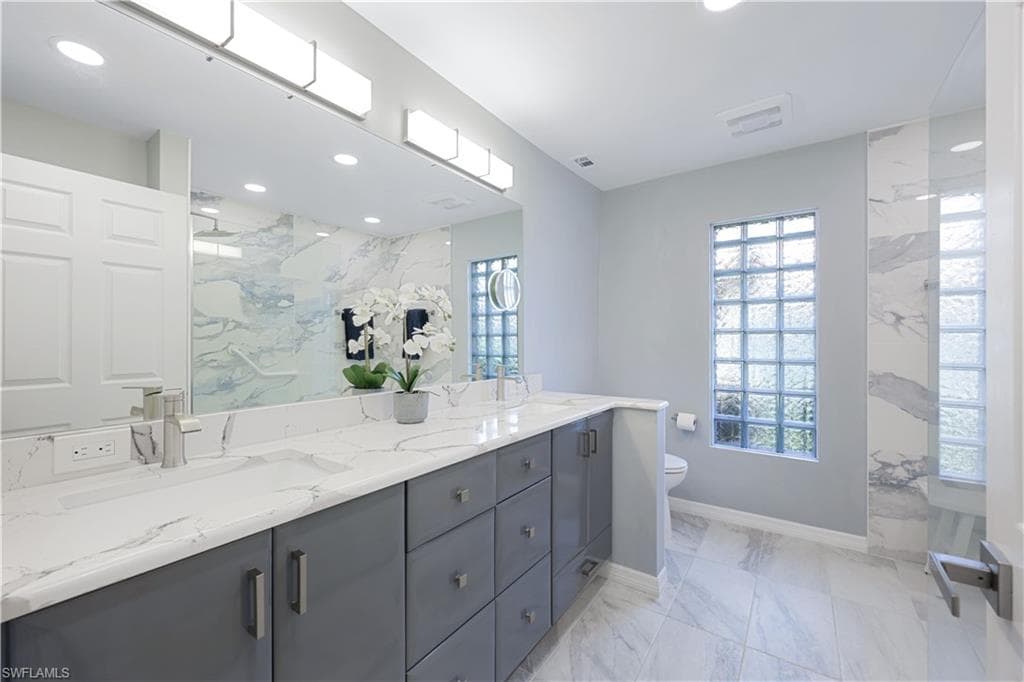 5411 Harborage DR, FORT MYERS FL 33908-16