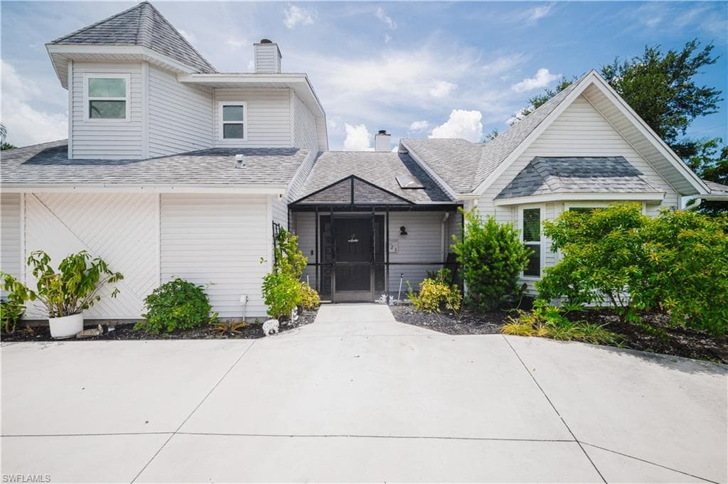 123 Edward AVE, LEHIGH ACRES FL 33936-33