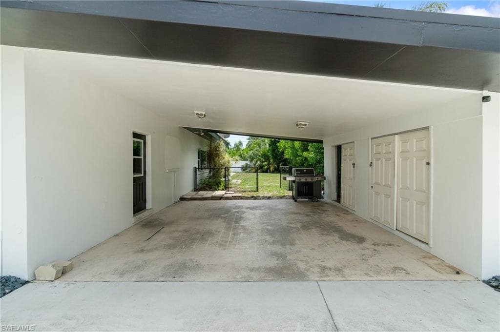 544 Bayside DR, FORT MYERS FL 33919-43