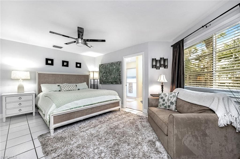 2550 Citrus Lake DR # W201, NAPLES FL 34109-13