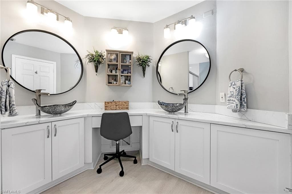 2550 Citrus Lake DR # W201, NAPLES FL 34109-18