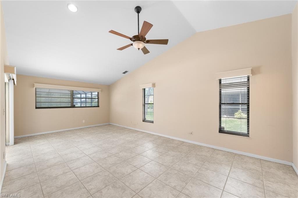 9366 Pineapple RD, FORT MYERS FL 33967-15
