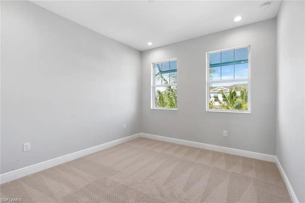 2318 Sawyers Hill RD # 105, NAPLES FL 34120-9