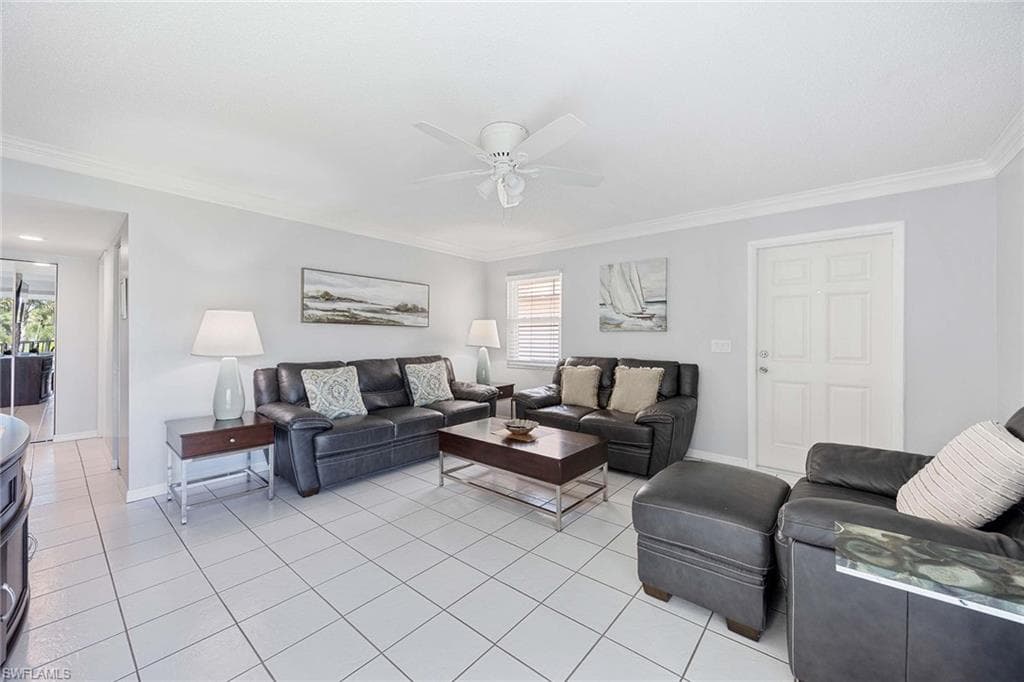 1155 Sandpiper ST # G6, NAPLES FL 34102-5