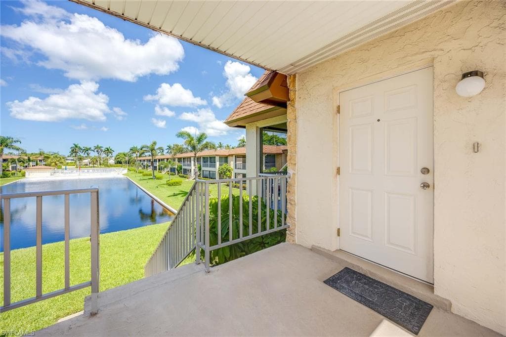 1155 Sandpiper ST # G6, NAPLES FL 34102-2