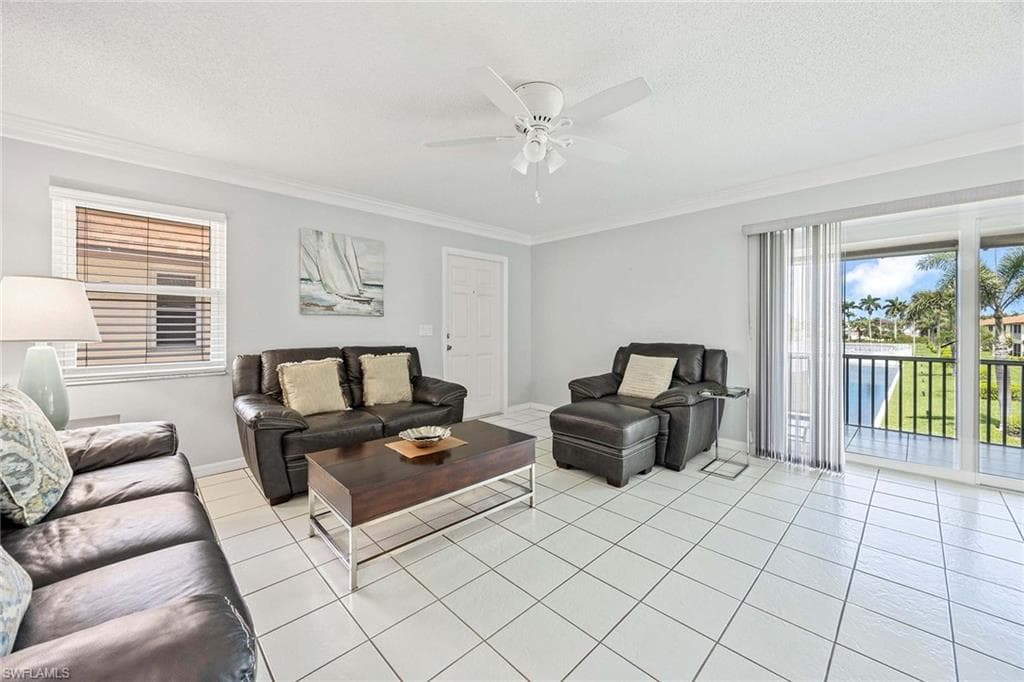 1155 Sandpiper ST # G6, NAPLES FL 34102-4