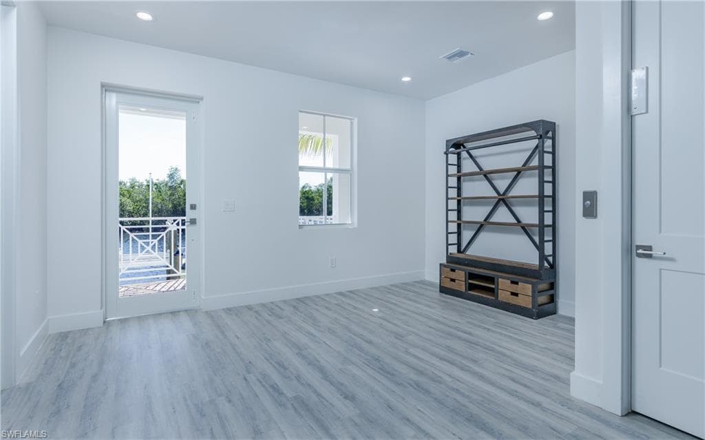 5816 Shell Cove DR # 119, CAPE CORAL FL 33914-5