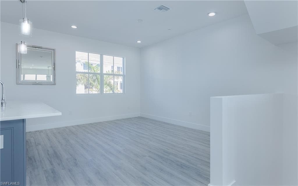5816 Shell Cove DR # 119, CAPE CORAL FL 33914-15