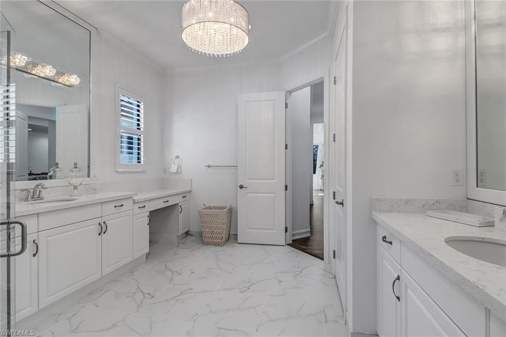 9264 Glenforest DR, NAPLES FL 34120-28