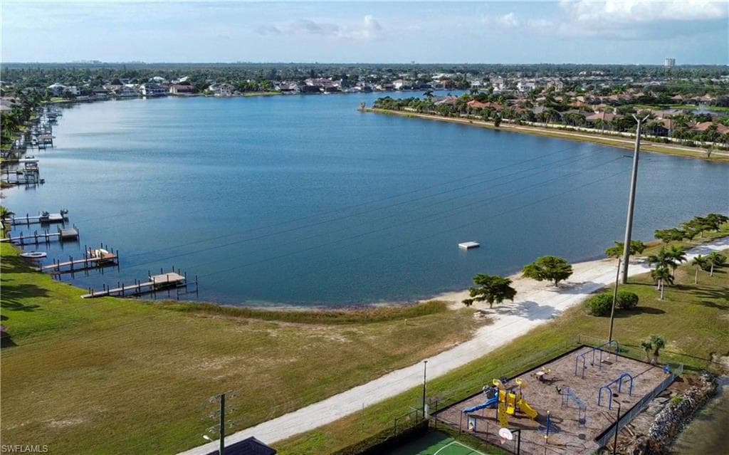 5160 Harborage DR, FORT MYERS FL 33908-48