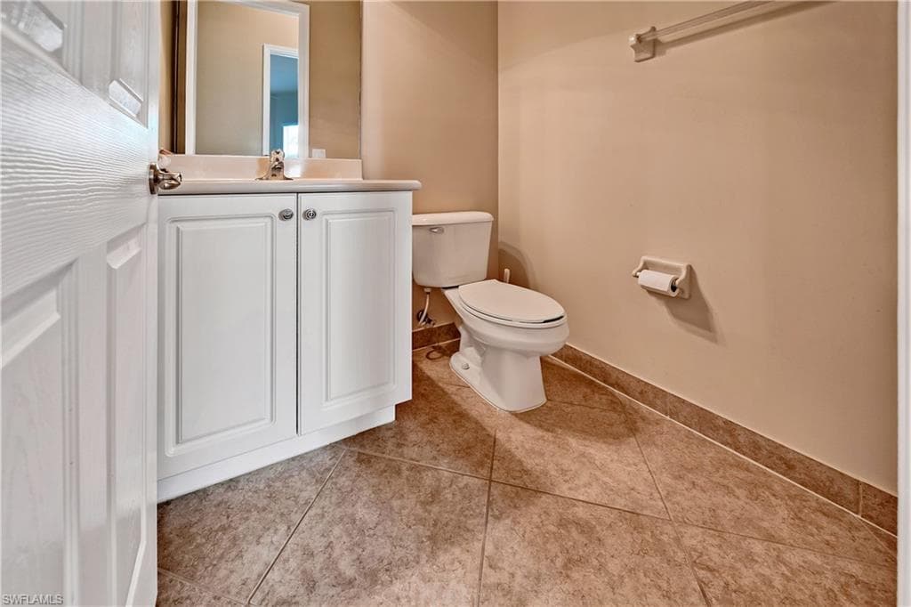 6623 Monterey PT, NAPLES FL 34105-16