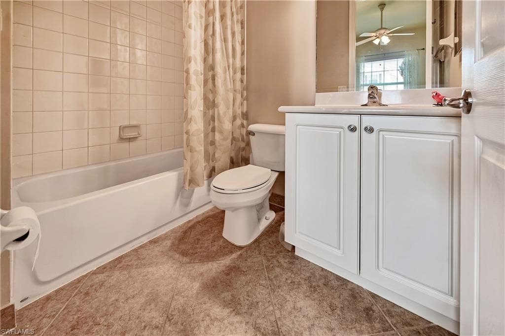 6623 Monterey PT, NAPLES FL 34105-19